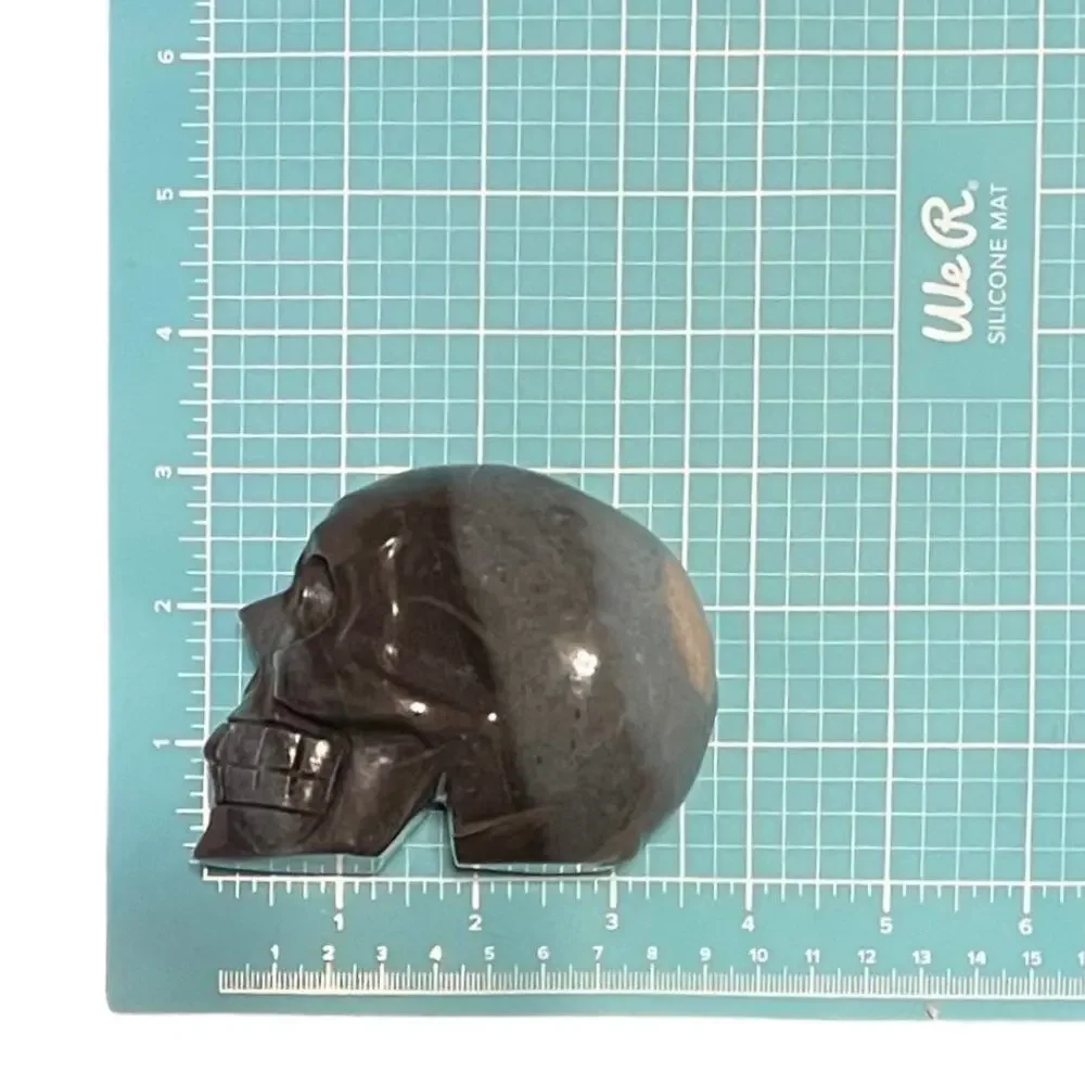 Trolleite Skull Crystal Carving